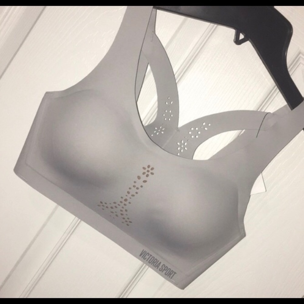 New With Tags VS Angel Max Sports bra